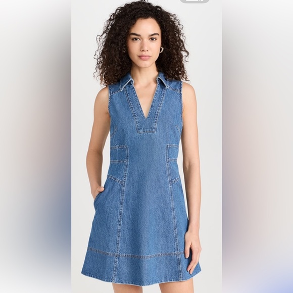 Tanya Taylor Dresses & Skirts - Tanya Taylor Blue Sleeveless V-Neck mini Denim dress with Pockets, Side Zip.